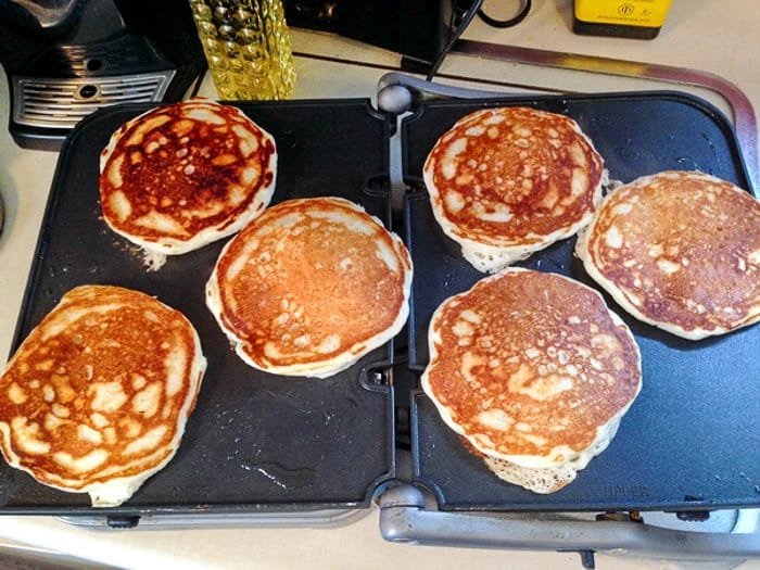 How to Make the Best Basic Buttermilk Pancakes from Scratch Best Basic Buttermilk Pancakes