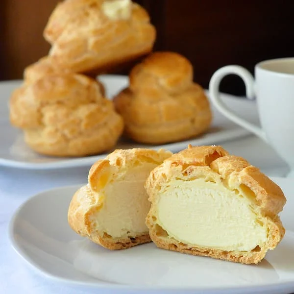How to Make Frozen White Chocolate Cream Puffs at Home Frozen White Chocolate Cream Puffs