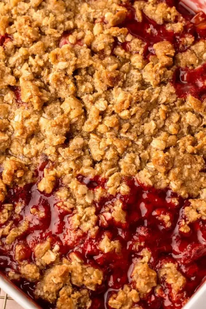 How to Make the Perfect Strawberry Rhubarb Crisp at Home Strawberry Rhubarb Crisp