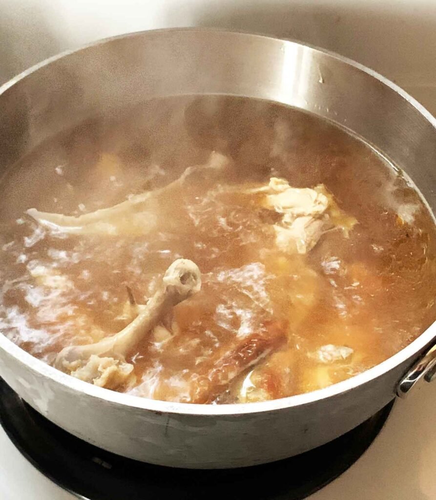 How to Make Chicken Bog β The Ultimate One-Pot Southern Dish Chicken Bog3